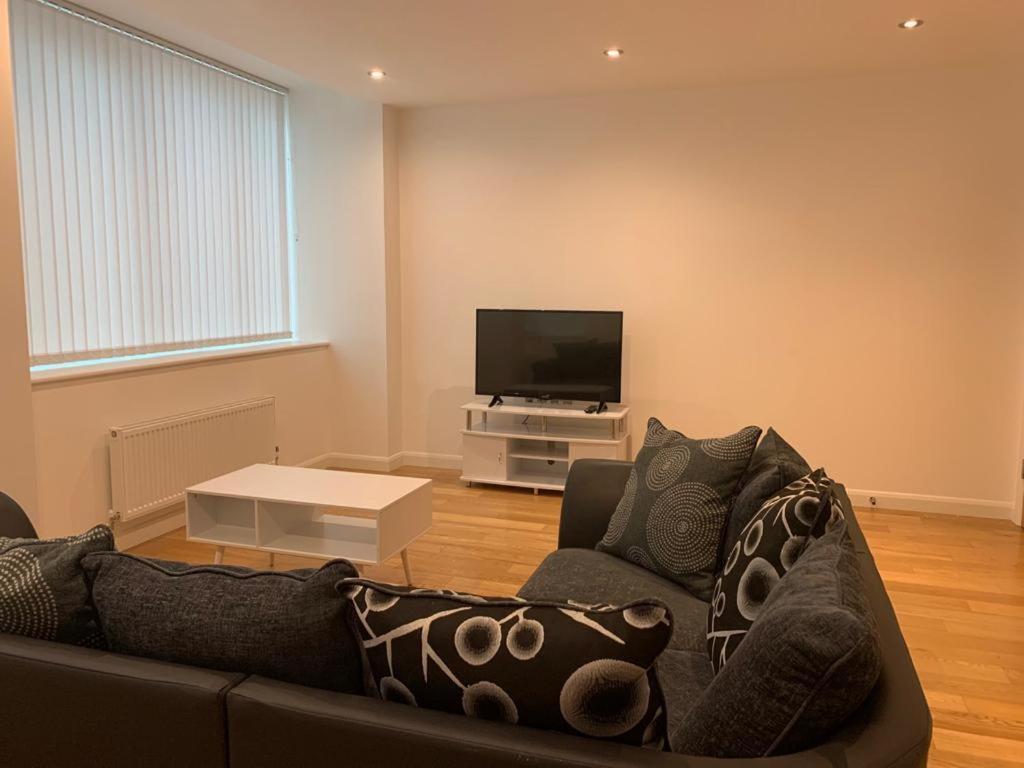Modern 2 Bed 2 Bath Apartment In Central Croydon! 外观 照片